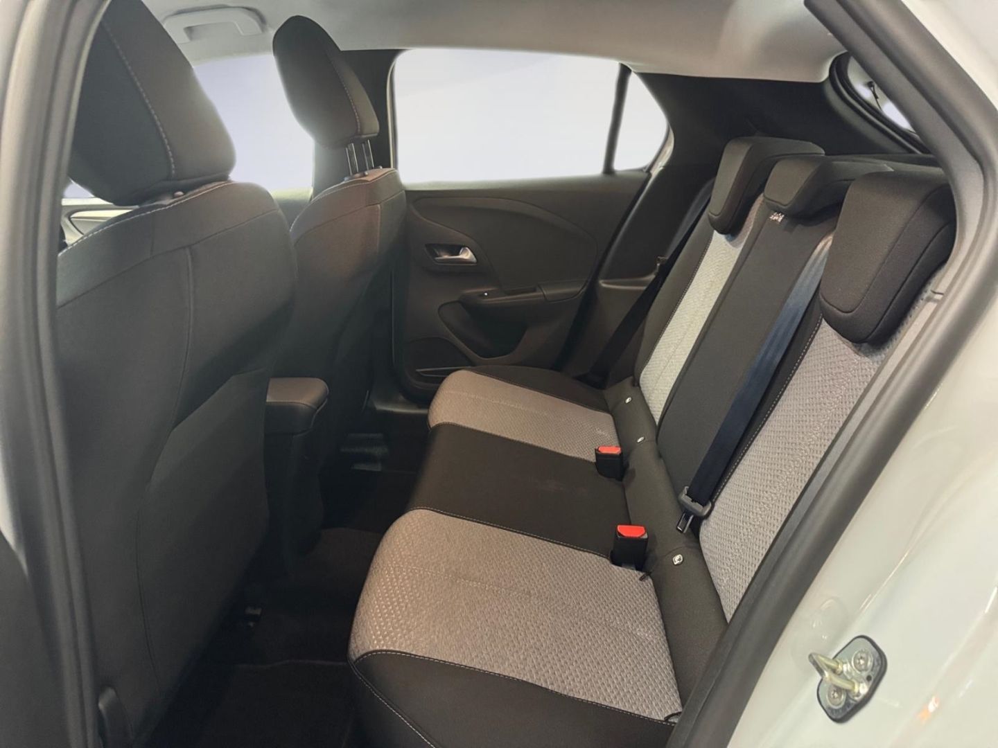 Opel Corsa - Bild 12