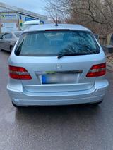 Mercedes-Benz B170 - Mercedes-Benz B 170 in Stuttgart