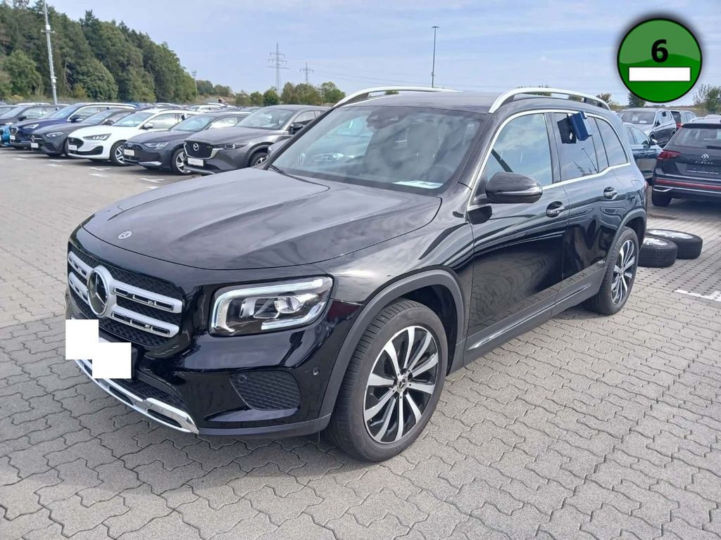 Image of Mercedes-Benz GLB 200