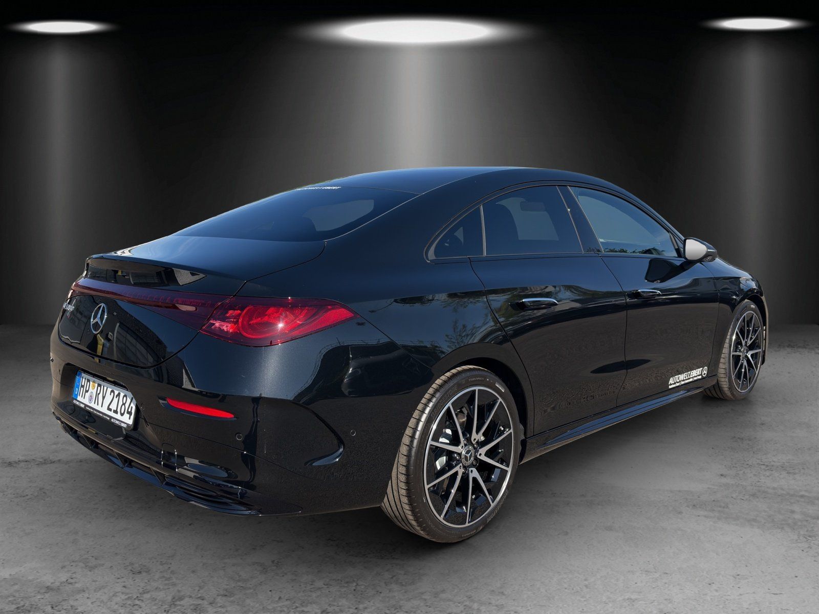 Fahrzeugabbildung Mercedes-Benz CLA 220 AMG HeadUp PANO Burmester KeyGo 360 MLED