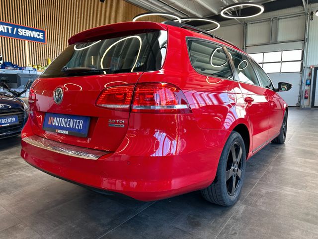 Volkswagen Passat *PANO*TEMPO*NAVI*PDC*AHK*