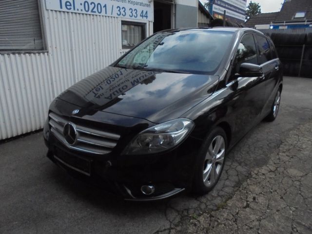 Mercedes-Benz B 180 CDI *Navi Pdc Alu Scheckheft D.B. WR*