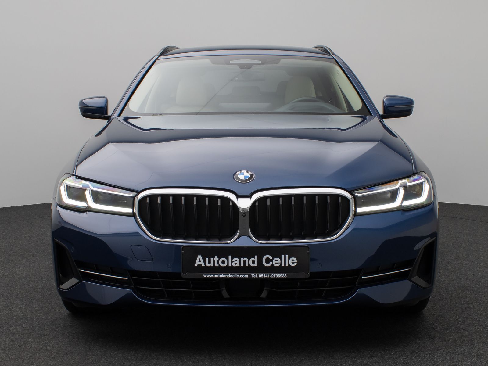 Fahrzeugabbildung BMW 530e Laser 360° HUD DAB H/K Komfort Alarm Sport