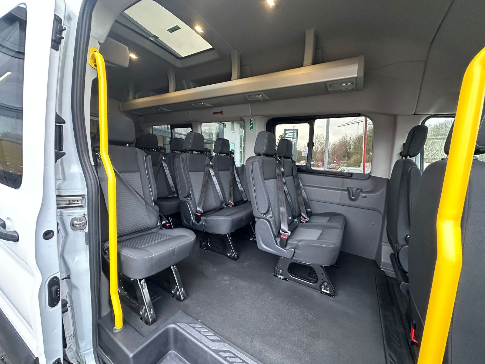 Fahrzeugabbildung Ford Transit 460 L4H3 Bus *17-SItzer*KAMERA*ACC*SPURH