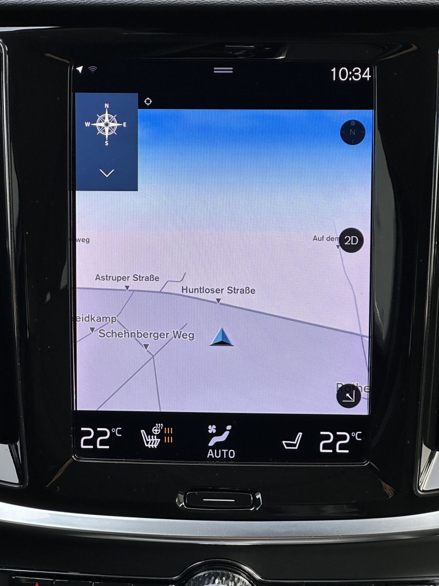 Fahrzeugabbildung Volvo V60 B4 Momentum Pro NAV+LED+SHZ+KAM+DIGDISP+SH