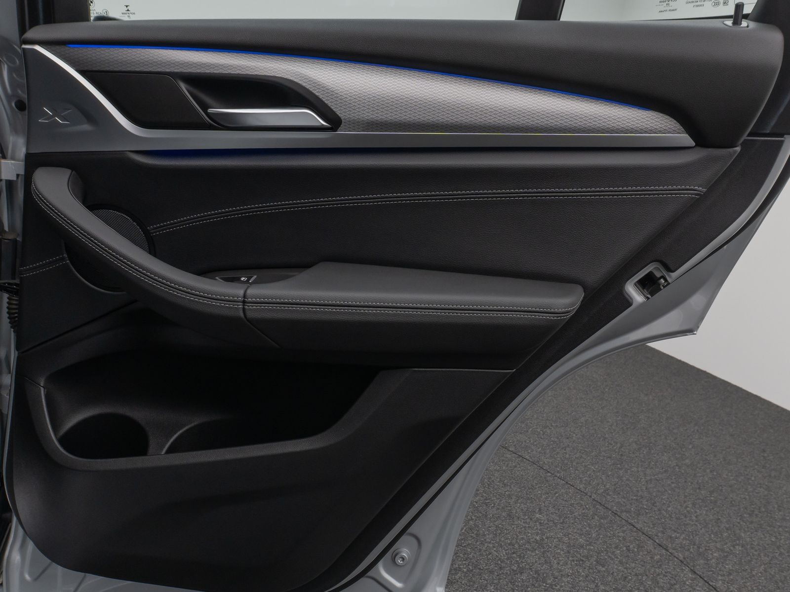 Fahrzeugabbildung BMW X3 xD20i M Sport 360°DAB Parkassist Alarm 19Zoll