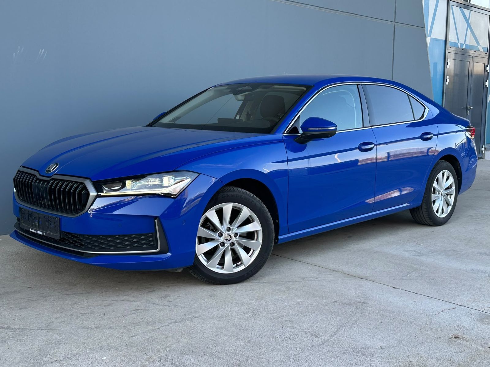Skoda Superb Lim. 1.5 TSI mHEV Leder Masage HUD Vollll
