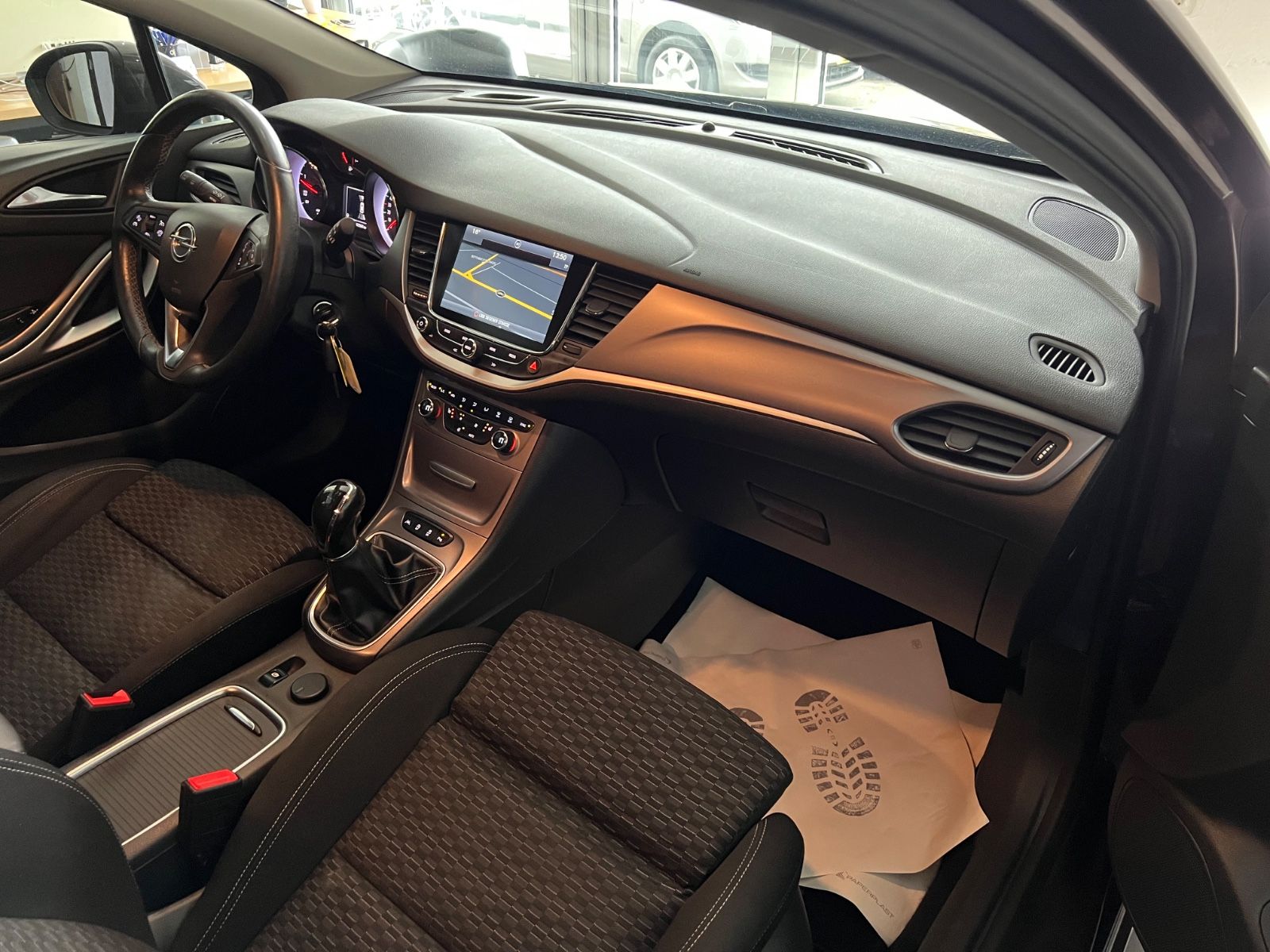 Fahrzeugabbildung Opel Astra K Sports Tourer Business *SONDERLACK*LED*