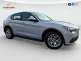 Alfa Romeo Stelvio 2.2 Turbodiesel 190 CV AT8 Q4 - silberne Alfa Romeo Stelvio