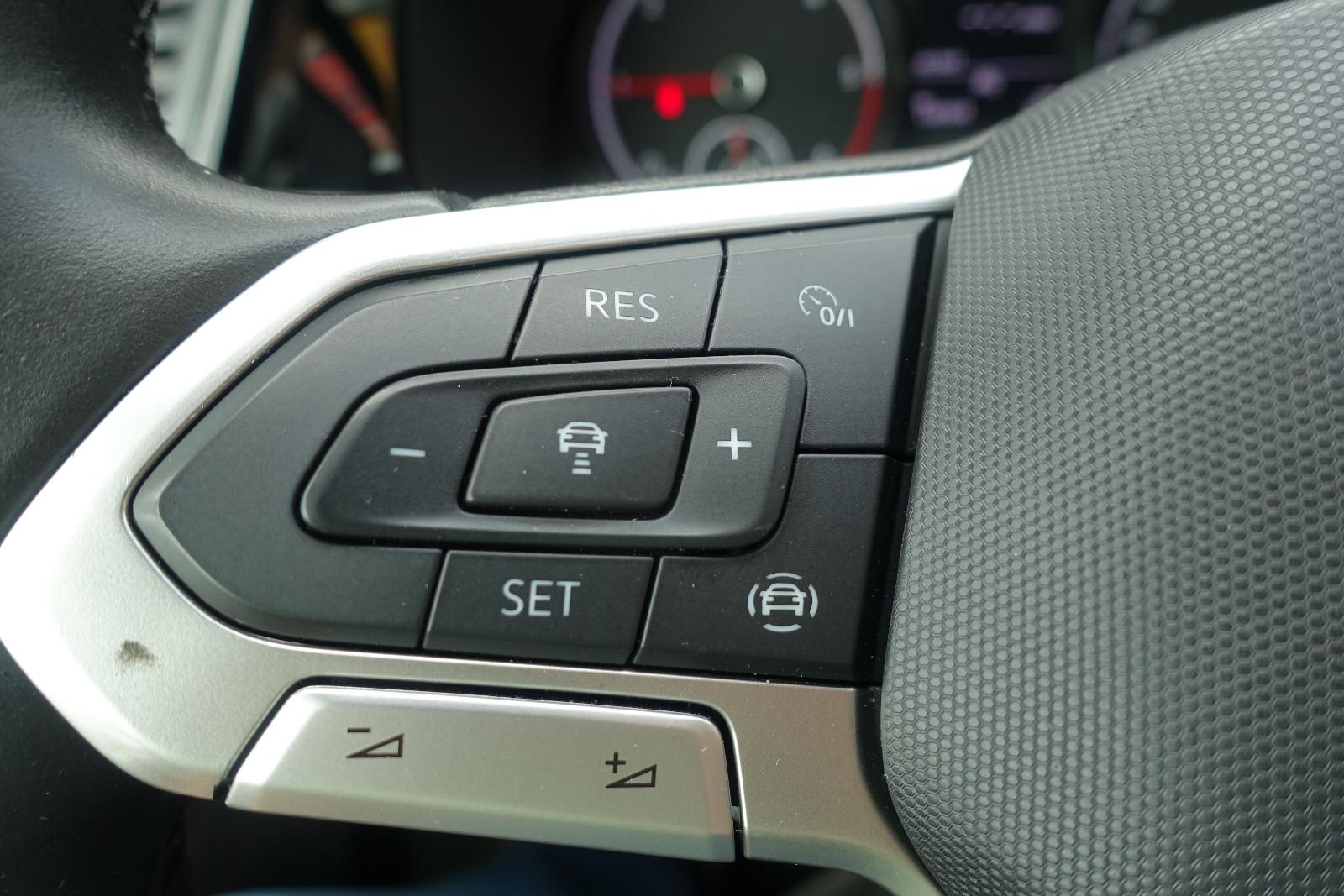 Volkswagen T6.1 Kasten 4MOTION*LED*ACC*Navi*AppleCarPlay*