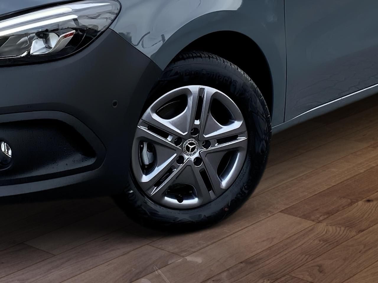 Fahrzeugabbildung Mercedes-Benz eCitan Tourer 2xKlima AHK AUT DynLicht Kam. LED