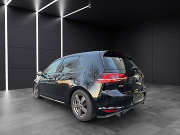 Volkswagen Golf - 7