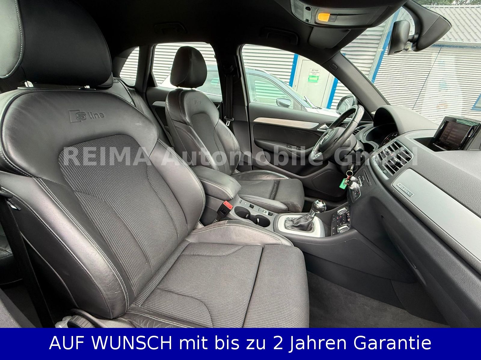 Fahrzeugabbildung Audi Q3 2.0 TDI quattro, S-Line, Navi