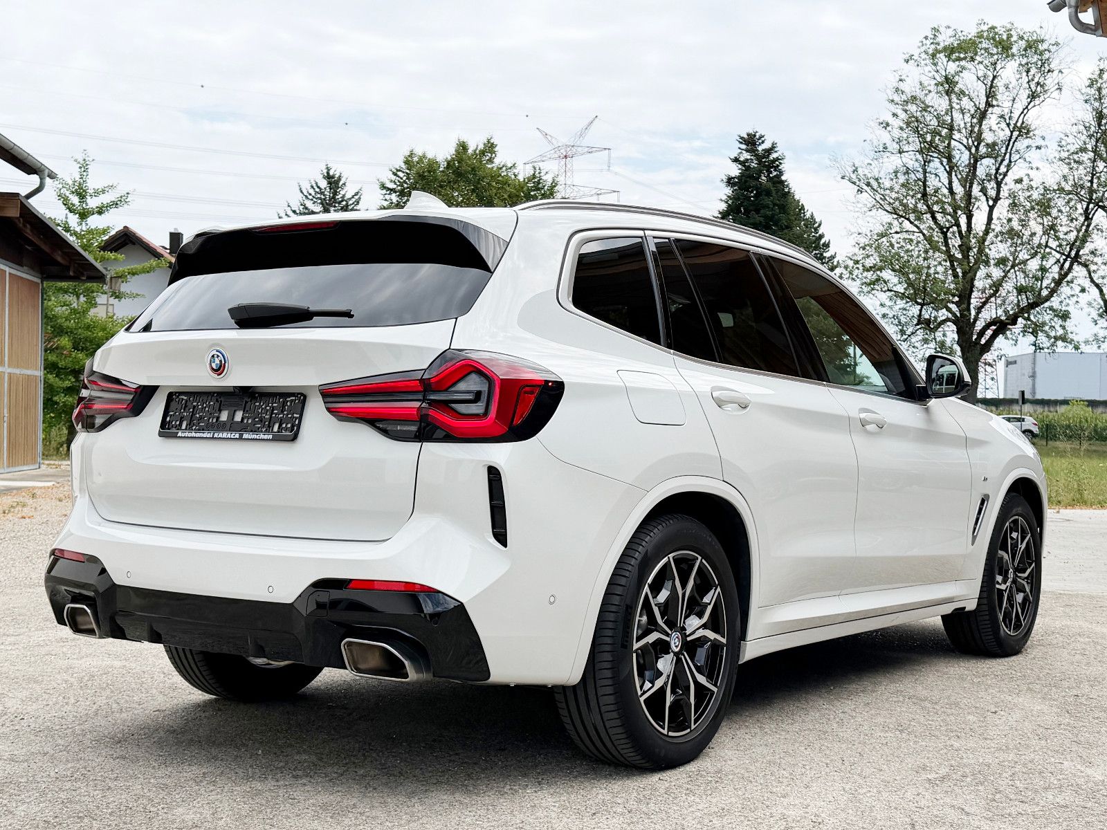 BMW X3 xDrive20d M Sport AHK Pano Memory ACC 1.Hand foto 6