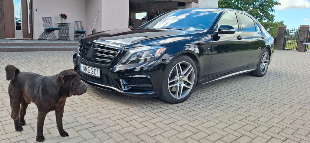 Image of Mercedes-Benz S 550