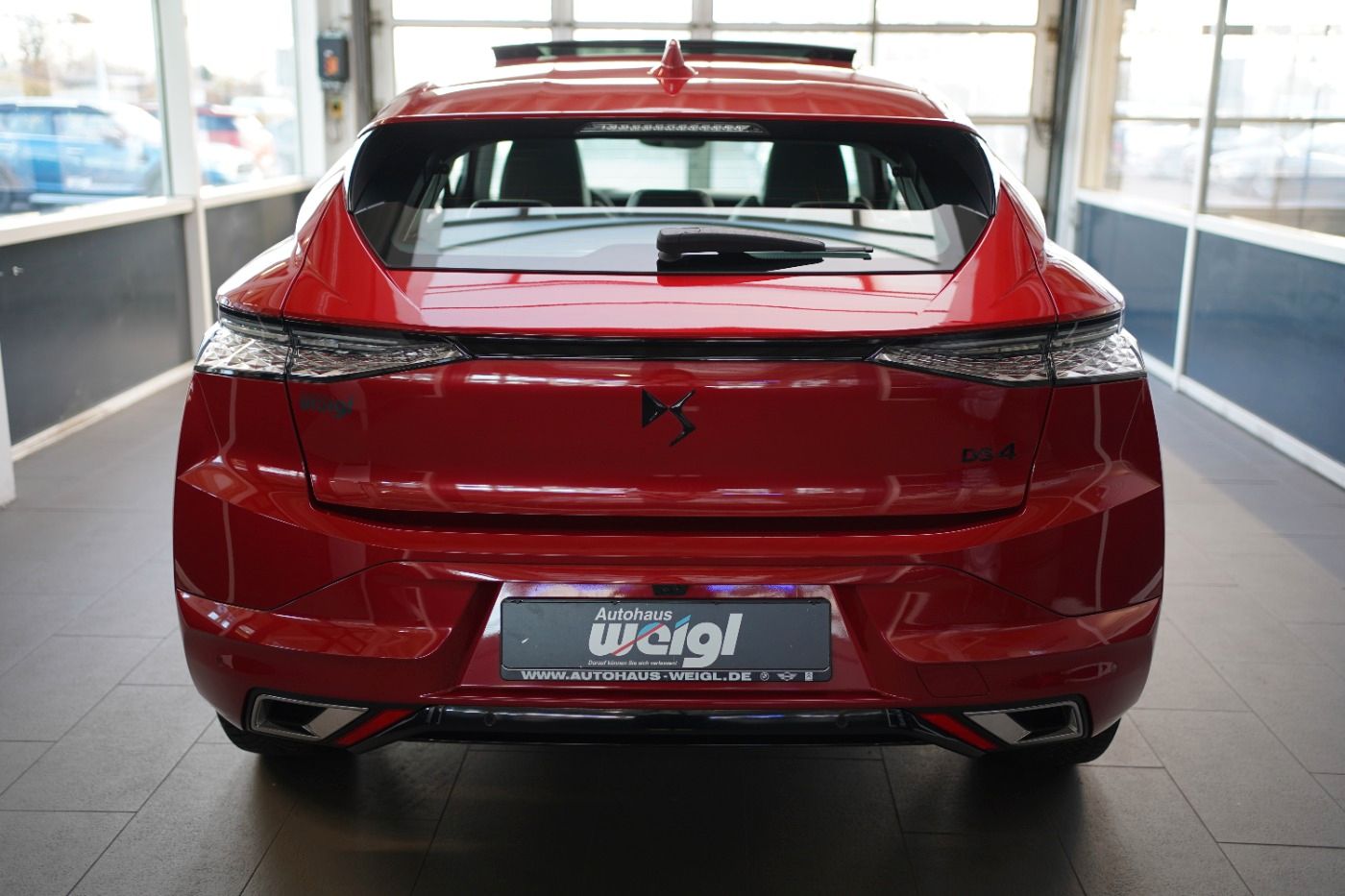 Fahrzeugabbildung DS Automobiles DS4 PureTech 130 EAT8 Performance Line Anhängerk