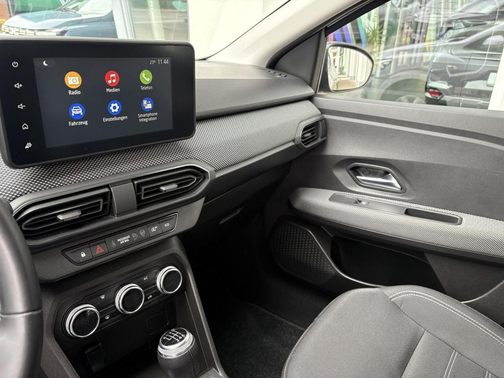 DACIA Sandero - Bild 5