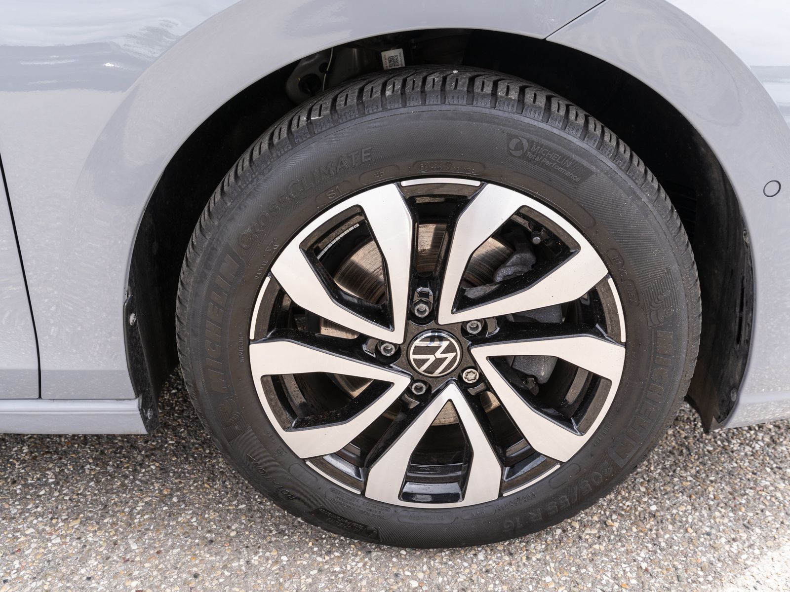 Volkswagen Golf - Bild 10