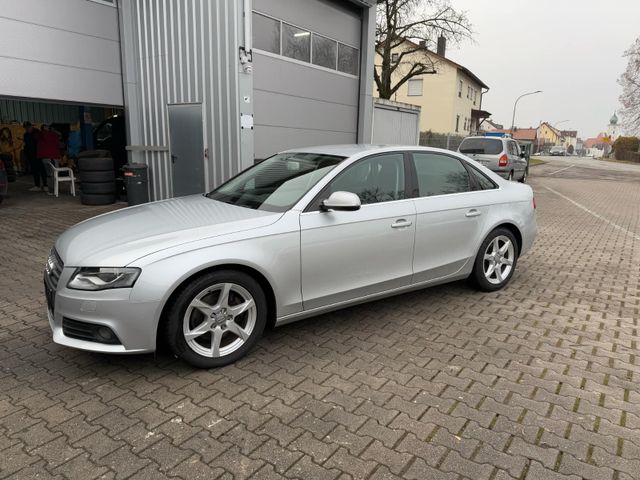 Audi A4 Lim. Ambition Sitzheizung Tempomat PDC Klima