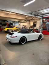 Porsche 997 Carrera Cabriolet Carrera - weiße Porsche 997