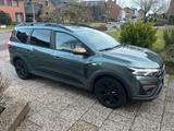 Dacia Jogger EXTREME TCe 110 7-Sitzer, Familienwagen - : Familienwagen