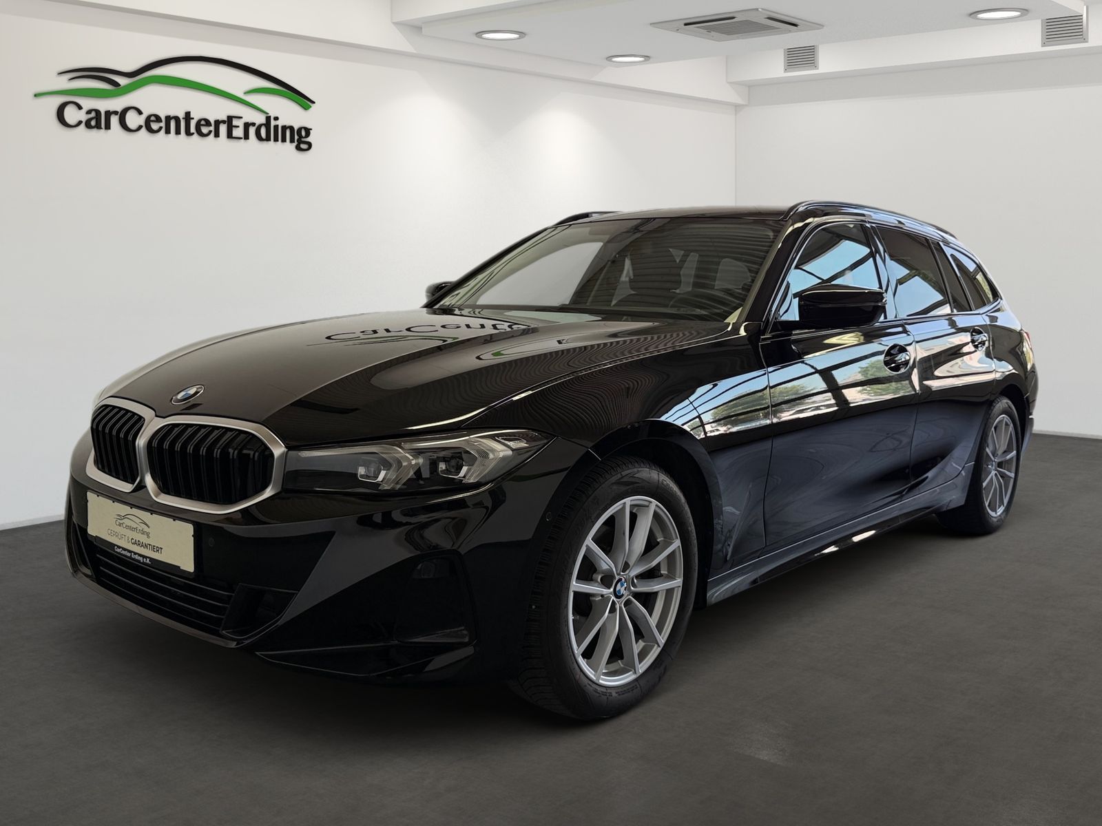 BMW 318iTouring*Facelift*LED*Navi*DriveAssist*Kamera