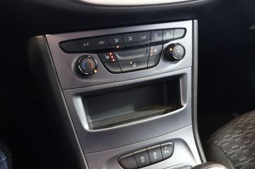 Opel Astra 1.6 CTDI K Sports TEMP+NAVI+PDC+ALU