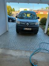 Renault Grand Kangoo E-TECH - Renault Grand Kangoo E-TECH Gebrauchtwagen