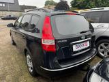 Hyundai i30 cw Comfort Autom./AHK/PDC/Klimaaut. - Hyundai i30 aus 2010: I30cw