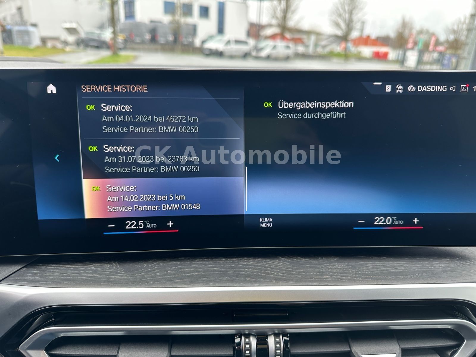 Fahrzeugabbildung BMW 320 d Touring M Sport/Navi/HeadUp/Kamera/LED