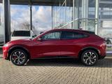 Ford Mustang Mach-E AWD - rote Ford Mustang Mach-E