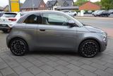 Fiat 500 e 3+1 La Prima NAVI / SHZ / Kamera / Pano - Fiat Elektroautos