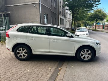 Volvo XC60 - 2
