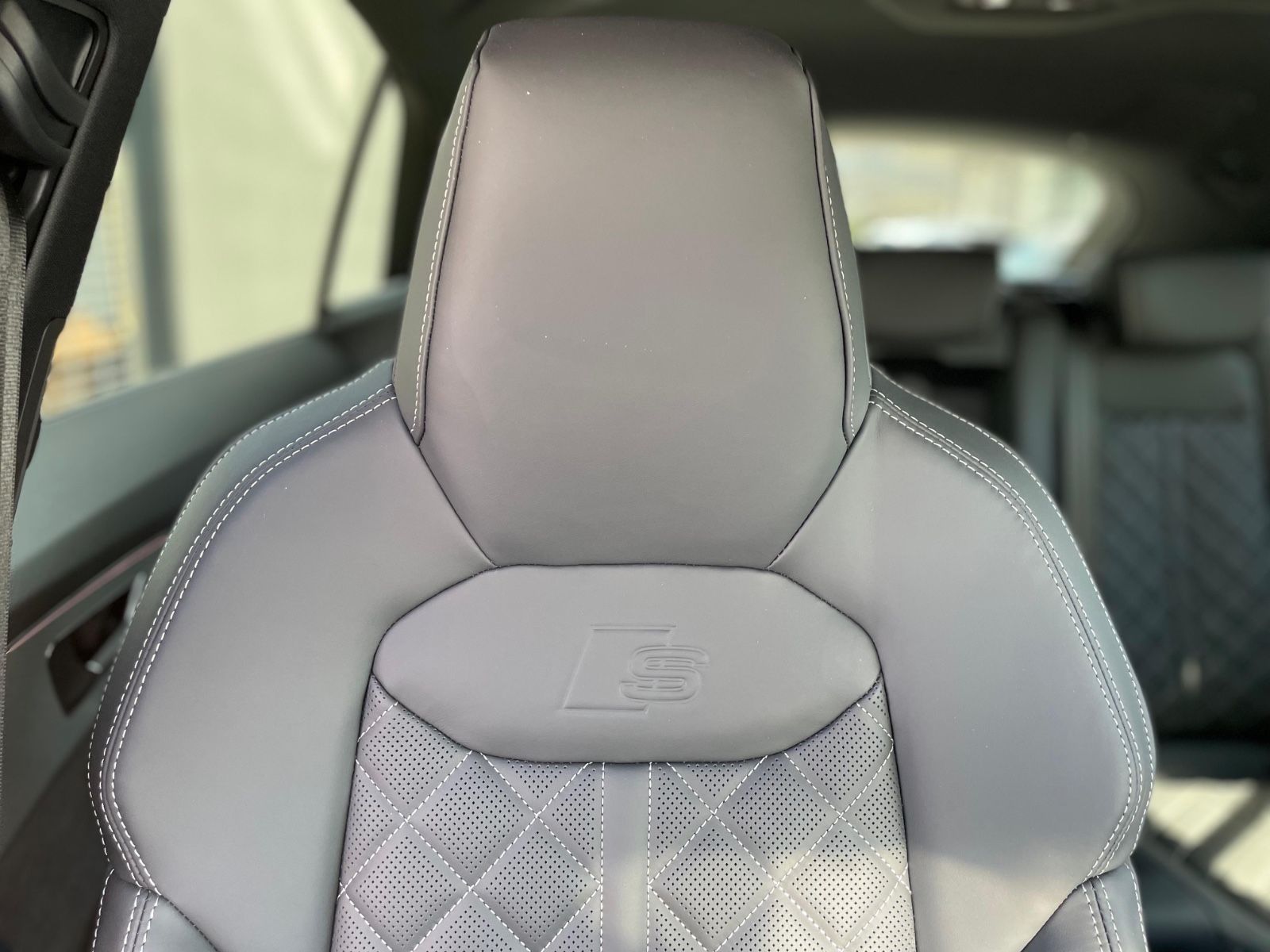 Fahrzeugabbildung Audi Q8 50 TDI Facelift |SLine|HUD|Softclose|23"|B&O|
