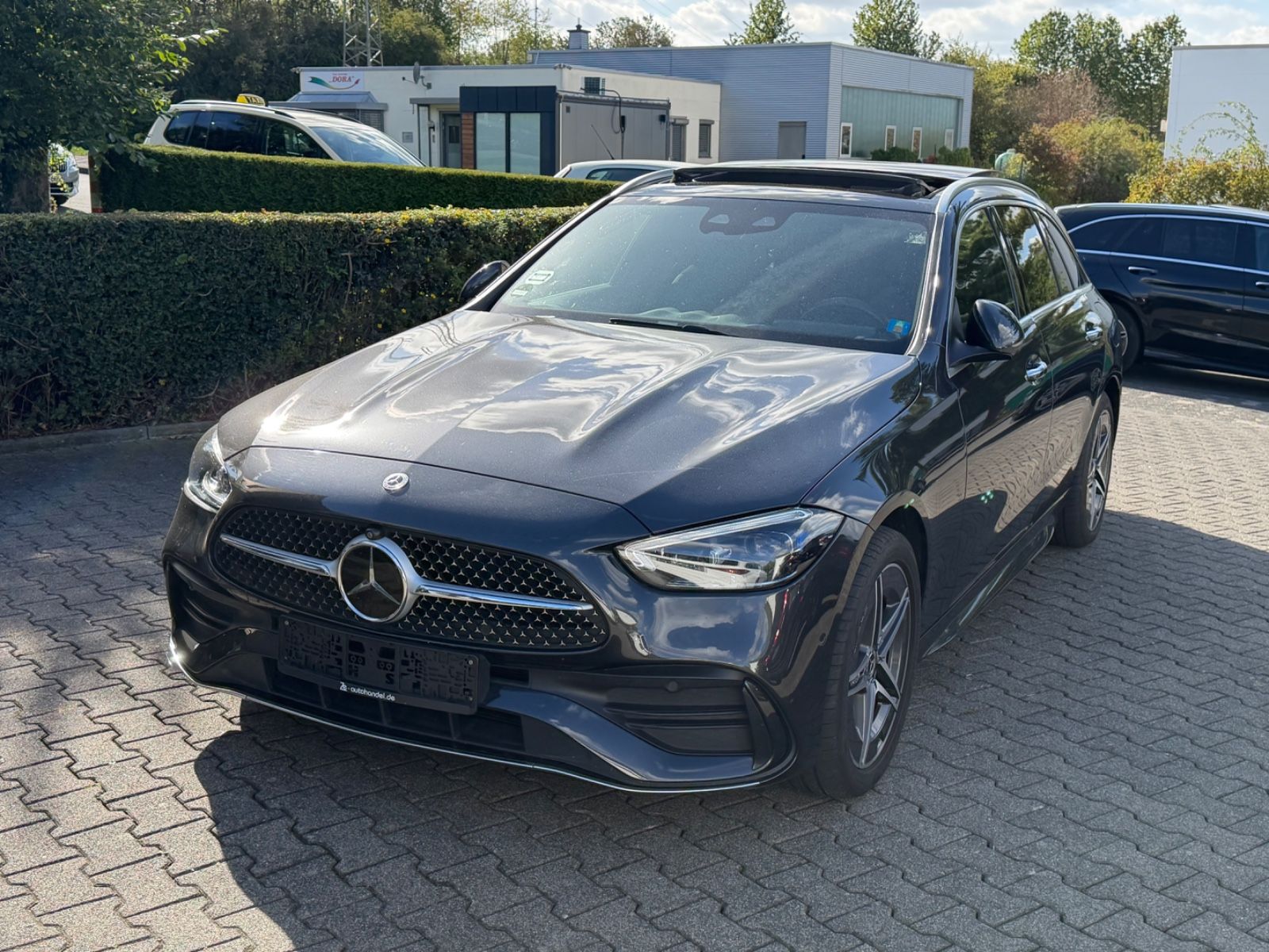 Mercedes-Benz C 300e T AMG Pano Wide LED Burmester AHK
