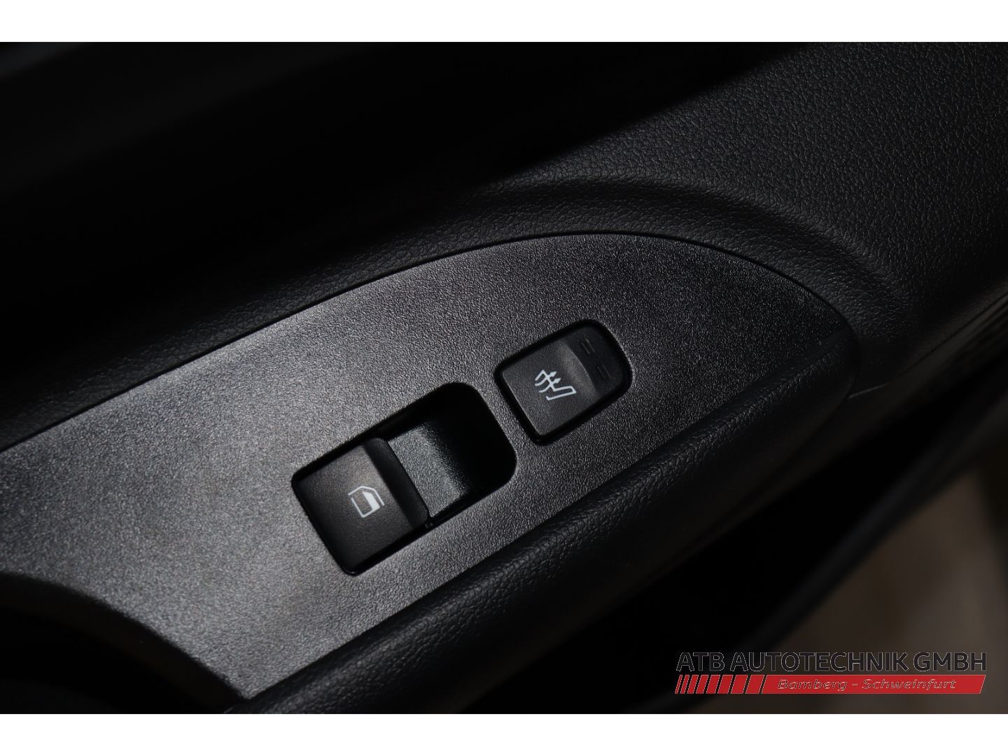 Fahrzeugabbildung Hyundai BAYON MY25 1.0 T-GDI 100 PS 7-DCT 2WD Prime Soun