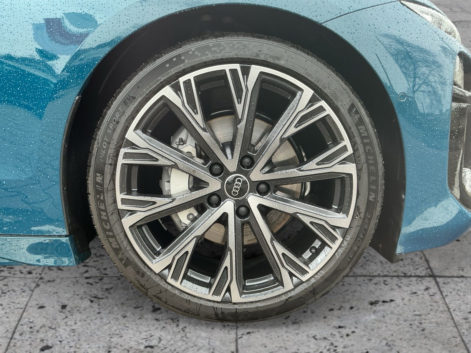Audi A6 e-tron - Bild 8