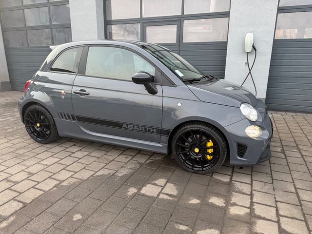 Abarth 695   Sabelt  Carbonsitze