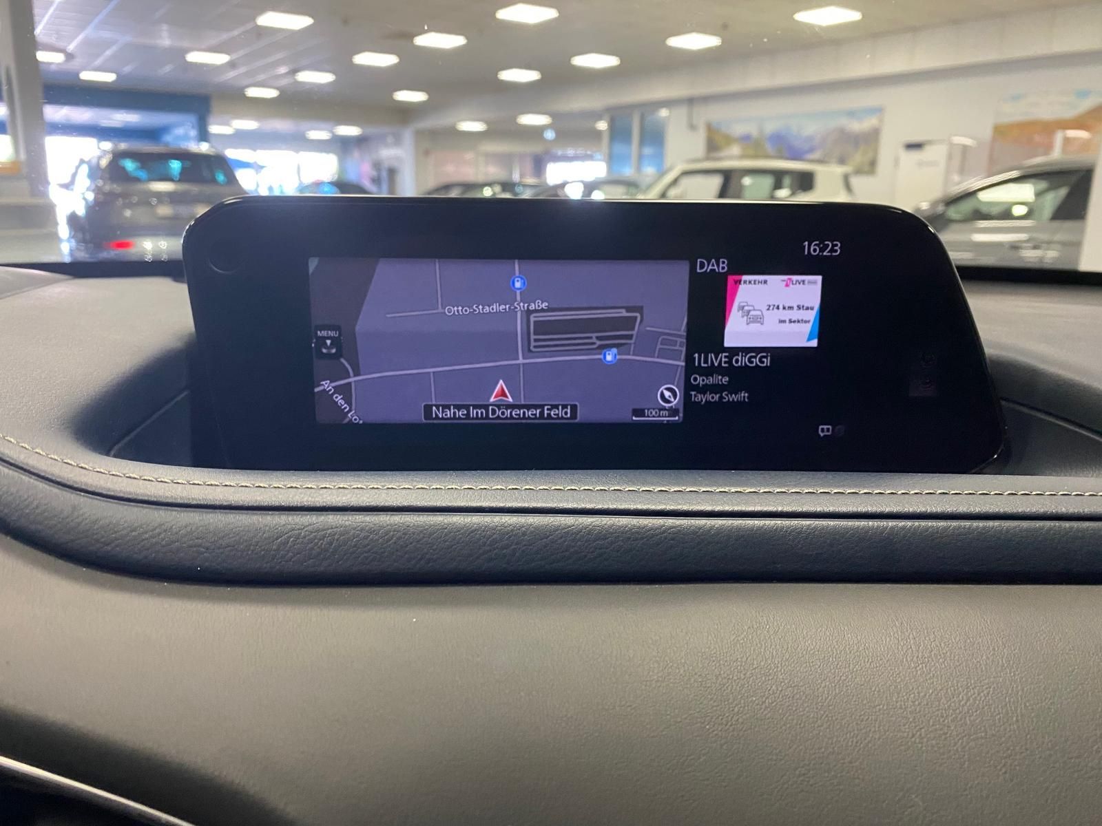 Fahrzeugabbildung Mazda CX-30 APP+KLIMA+RFK+PDC+NAVI+SITZHEIZ+Head-Up+An
