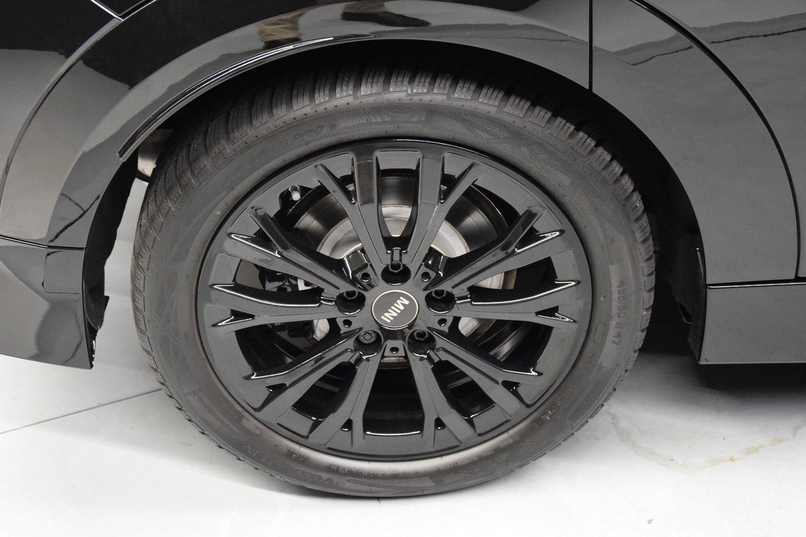 Fahrzeugabbildung MINI Cooper C John Cooper Works Trim HuD Pano Leder