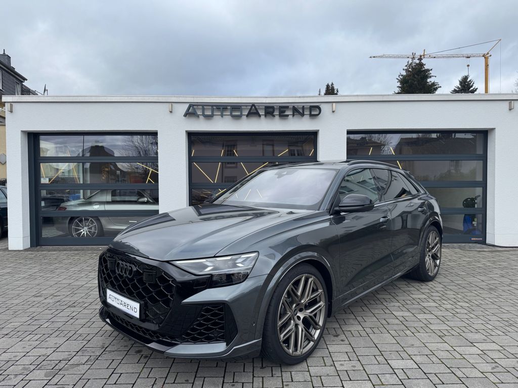 Image of Audi RSQ8