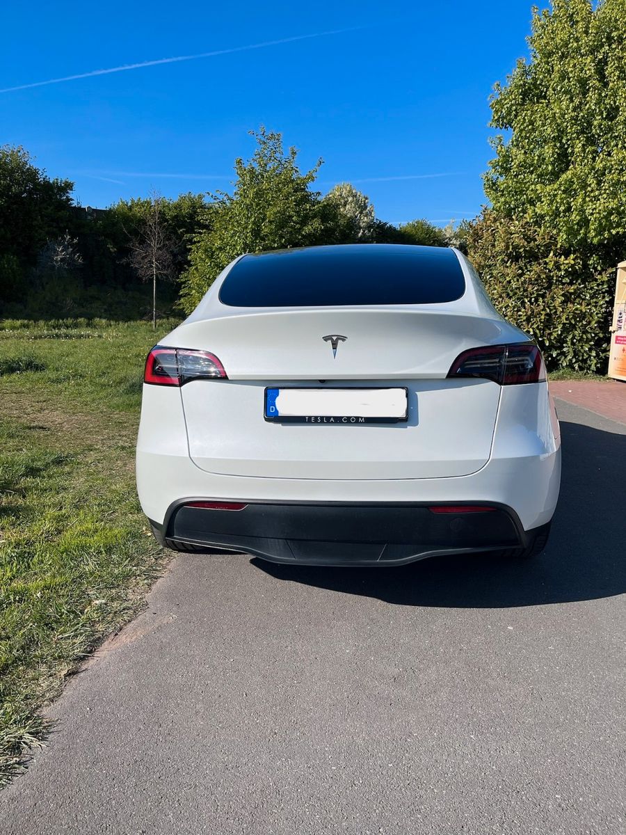 Tesla Model Y RWD | BYD Akku | AHK | 1.Hand foto 4