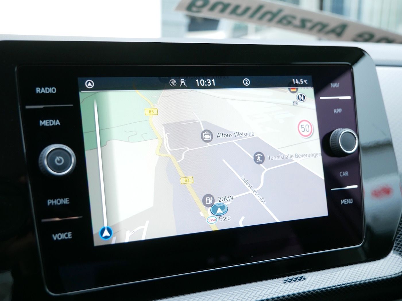 Fahrzeugabbildung Volkswagen T-Cross 1.0 TSI Life NEU32T ACC NAVI SHZ LED PDC