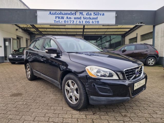 Volvo XC60 Momentum  *Klima*Alu*AHK*