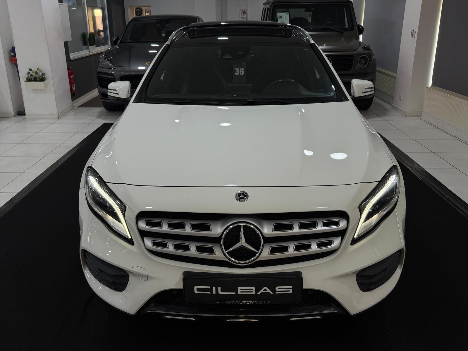 Mercedes-Benz GLA 180 AMG-LINE*PANORAMA*KAMERA*LED*AMBIENTE*