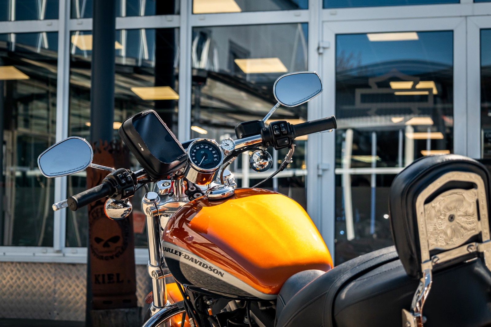 Fahrzeugabbildung Harley-Davidson XL1200CA Sportster Custom