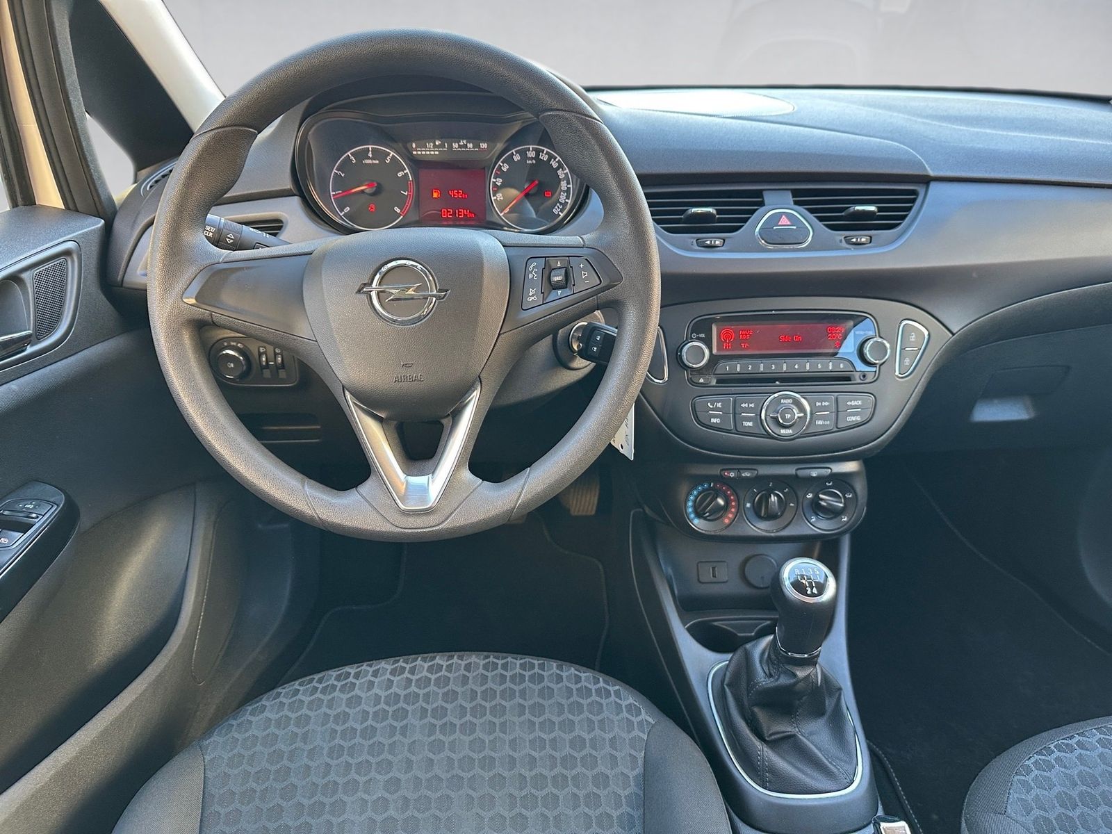Fahrzeugabbildung Opel Corsa E 1.4 Edition Klima,Radio,USB,Allwetter