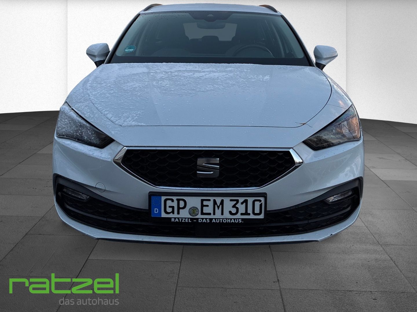 Fahrzeugabbildung SEAT Leon Sportstourer STYLE 1.5 eTSI DSG+PDC+LED+SHZ