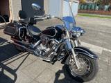 Yamaha XV 1600  - YAMAHA 2000