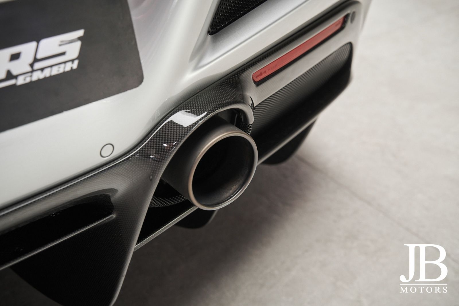 Fahrzeugabbildung Ferrari F8 Tributo Carbon Lift Racing Seat CarPlay